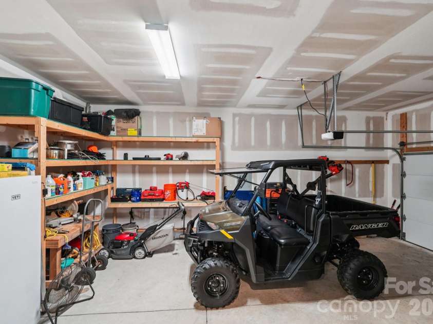 589 Newport Drive, Mount Gilead, NC 27306.  MLS# CAR4306770, YatesRealty ID 18667. Garage