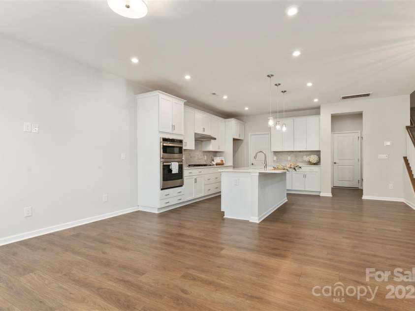 131 Berkeley Avenue, Mooresville, NC 28117.  MLS# CAR4249397, YatesRealty ID 18668. 