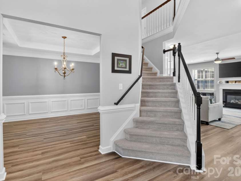 10011 King George Lane, Waxhaw, NC 28173.  MLS# CAR4371603, YatesRealty ID 18670. 