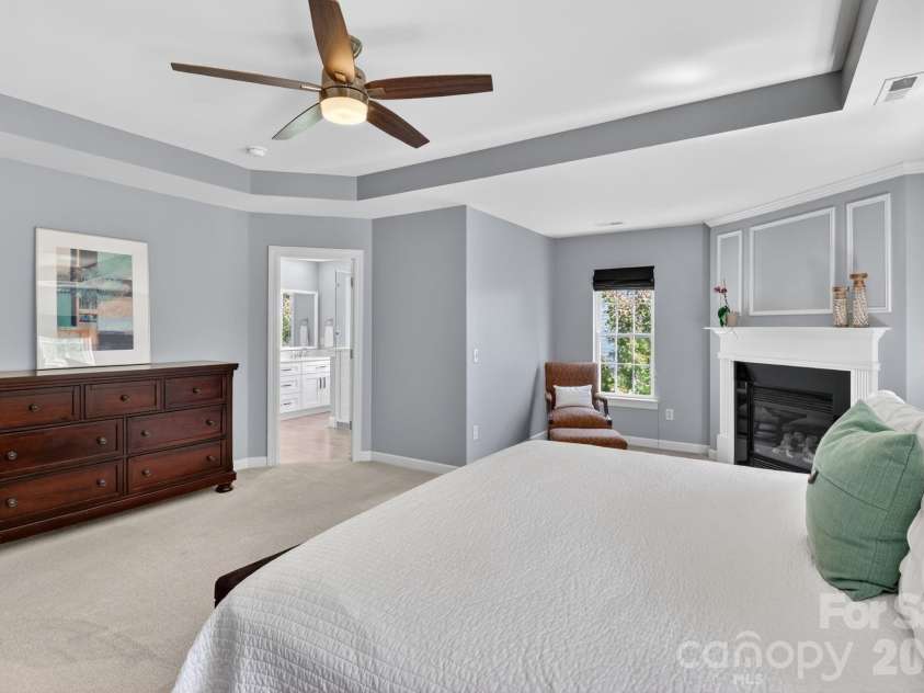 10011 King George Lane, Waxhaw, NC 28173.  MLS# CAR4371603, YatesRealty ID 18670. 