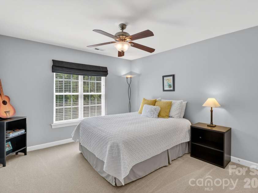 10011 King George Lane, Waxhaw, NC 28173.  MLS# CAR4371603, YatesRealty ID 18670. 
