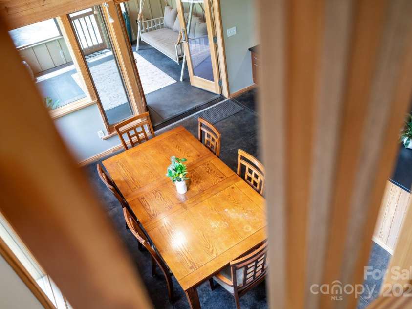 588 Long Branch Road, Swannanoa, NC 28778.  MLS# CAR4268003, YatesRealty ID 18671. 