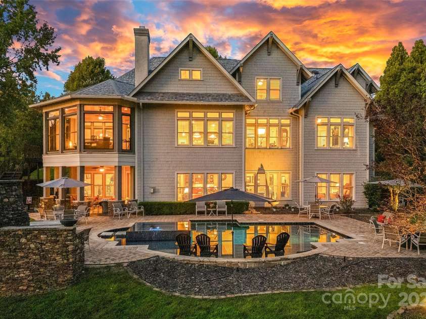 143 Jeremy Point Place, Mooresville, NC 28117.  MLS# CAR4307571, YatesRealty ID 18672. Stunning