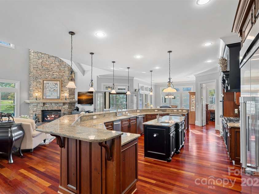 143 Jeremy Point Place, Mooresville, NC 28117.  MLS# CAR4307571, YatesRealty ID 18672. Thermador Commercial Grade Appliances 