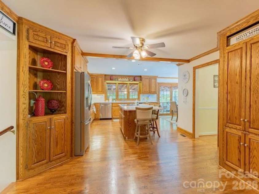 819 Chesterfield Circle, Lenoir, NC 28645.  MLS# CAR4369439, YatesRealty ID 18672. 
