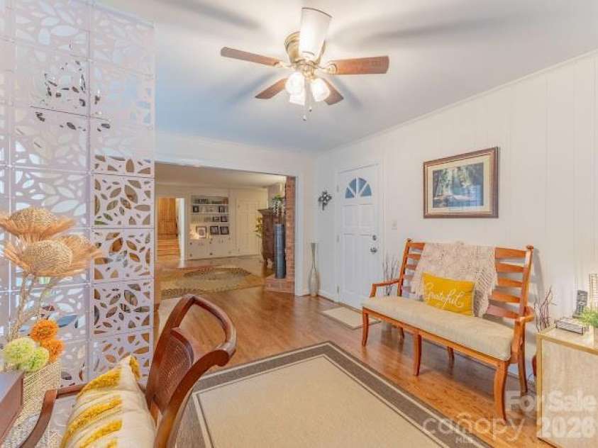 819 Chesterfield Circle, Lenoir, NC 28645.  MLS# CAR4369439, YatesRealty ID 18672. 