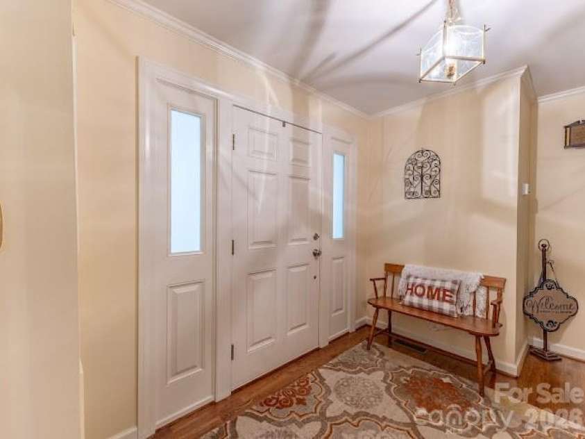 819 Chesterfield Circle, Lenoir, NC 28645.  MLS# CAR4369439, YatesRealty ID 18672. 