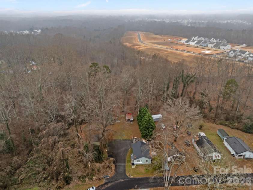 233 Pethel Street, Kannapolis, NC 28081.  MLS# CAR4319535, YatesRealty ID 18675. 