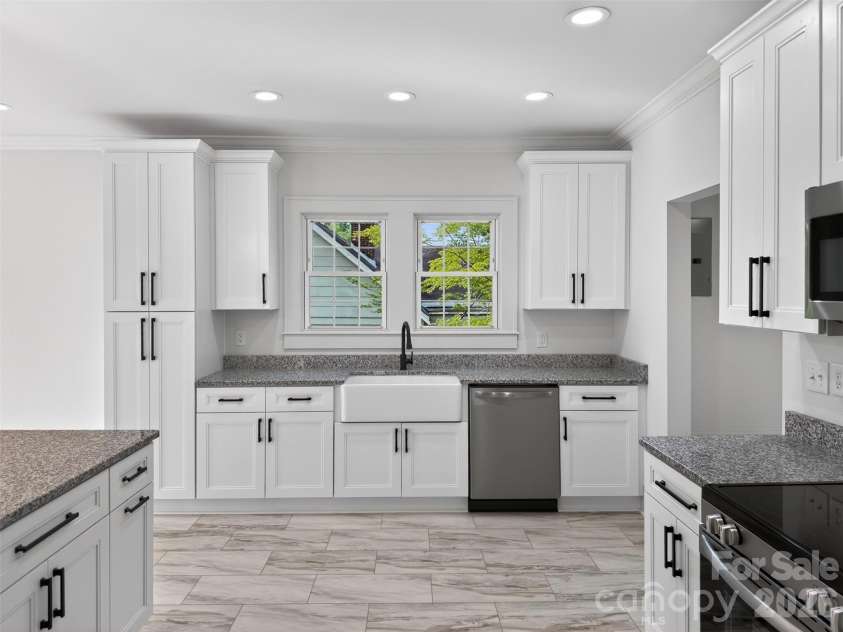 262 Pleasant Street, Spindale, NC 28160.  MLS# CAR4377078, YatesRealty ID 18676. 