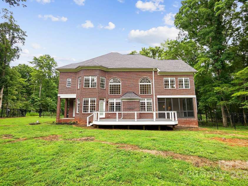 3324 Greenhurst Drive, Weddington, NC 28104.  MLS# CAR4266601, YatesRealty ID 18677. 