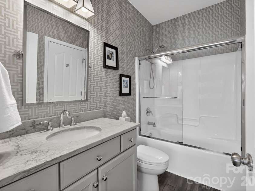 8028 Penman Springs Drive, Waxhaw, NC 28173.  MLS# CAR4364324, YatesRealty ID 18677. 