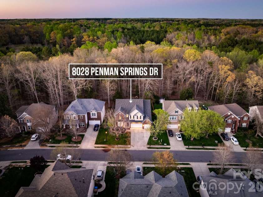 8028 Penman Springs Drive, Waxhaw, NC 28173.  MLS# CAR4364324, YatesRealty ID 18677. 