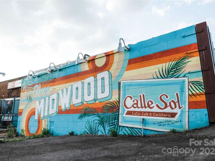 1709 Masonic Drive, Charlotte, NC 28205.  MLS# CAR4306765, YatesRealty ID 18678. 