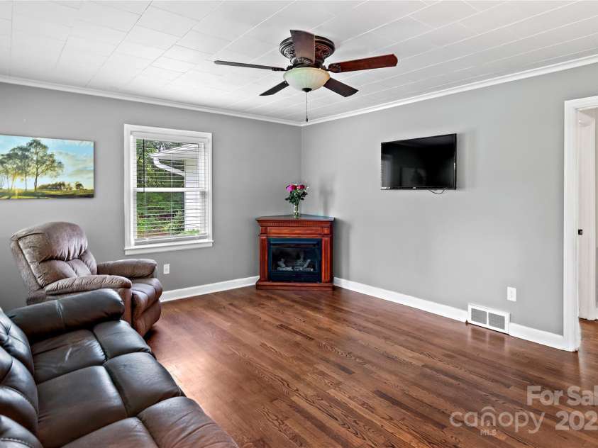 4314 US Highway 64 None, Lexington, NC 27292.  MLS# CAR4264744, YatesRealty ID 18680. 