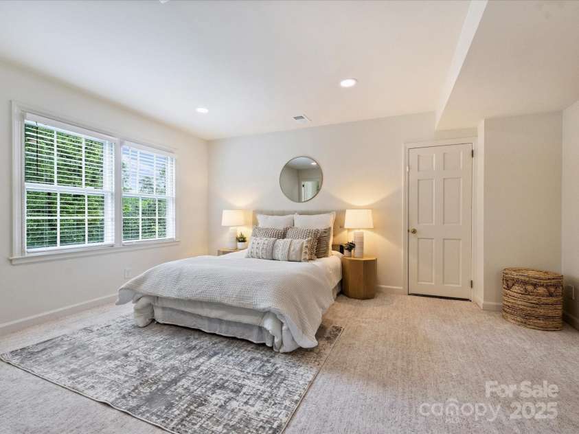 2919 Wickersham Road, Charlotte, NC 28211.  MLS# CAR4263268, YatesRealty ID 18682. Bedroom