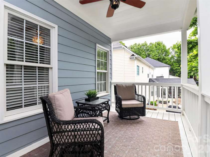 16147 Glen Miro Drive, Huntersville, NC 28078.  MLS# CAR4364348, YatesRealty ID 18683. 