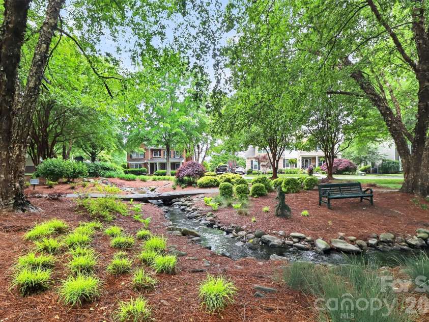 16147 Glen Miro Drive, Huntersville, NC 28078.  MLS# CAR4364348, YatesRealty ID 18683. 