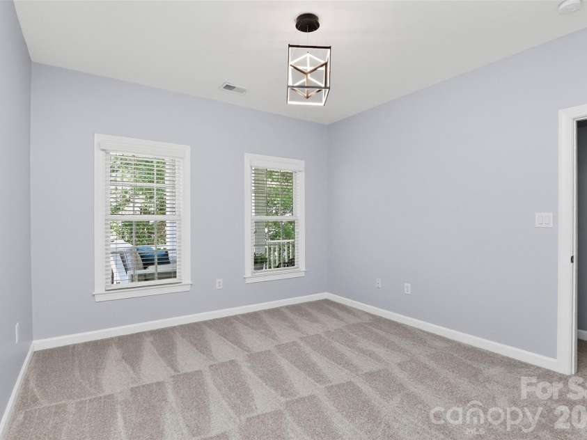 16147 Glen Miro Drive, Huntersville, NC 28078.  MLS# CAR4364348, YatesRealty ID 18683. 