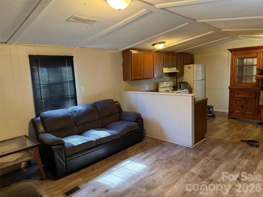 281 Phillips Drive, Forest City, NC 28043.  MLS# CAR4365178, YatesRealty ID 18684. 