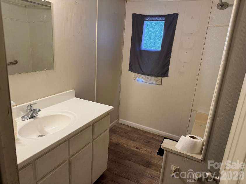 281 Phillips Drive, Forest City, NC 28043.  MLS# CAR4365178, YatesRealty ID 18684. 