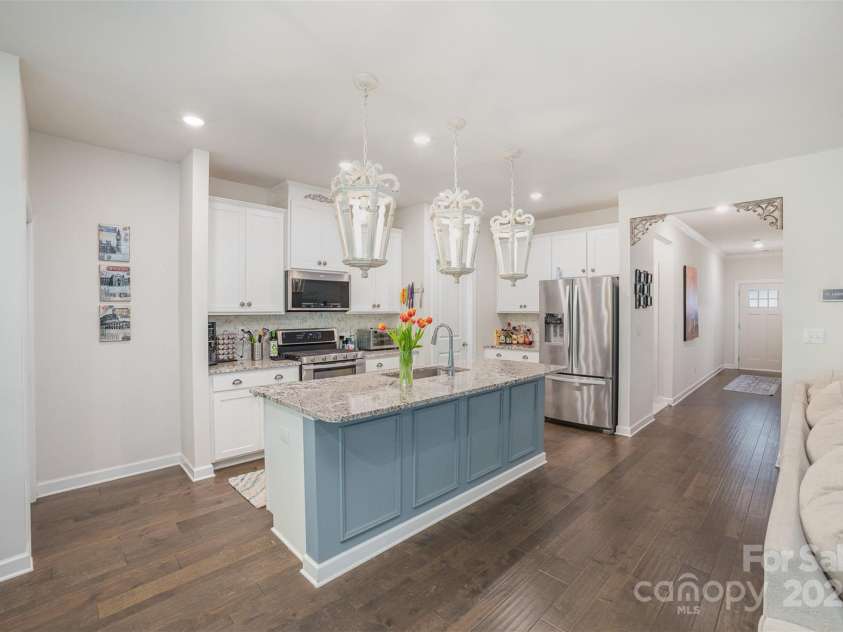 7518 Porrera Street, Charlotte, NC 28214.  MLS# CAR4243216, YatesRealty ID 18685. 