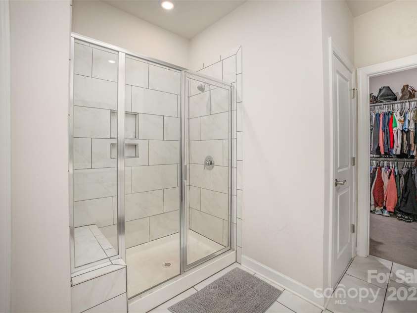 7518 Porrera Street, Charlotte, NC 28214.  MLS# CAR4243216, YatesRealty ID 18685. 