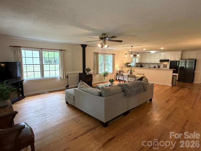 2031 Redskin Trail, Iron Station, NC 28080.  MLS# CAR4376461, YatesRealty ID 18686. 