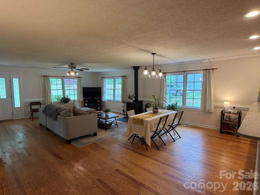 2031 Redskin Trail, Iron Station, NC 28080.  MLS# CAR4376461, YatesRealty ID 18686. 