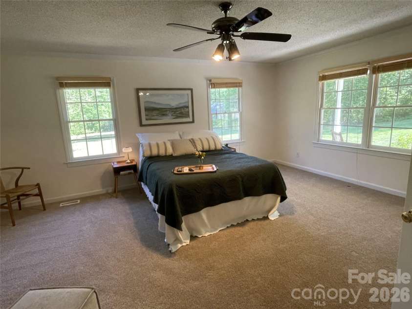 2031 Redskin Trail, Iron Station, NC 28080.  MLS# CAR4376461, YatesRealty ID 18686. 