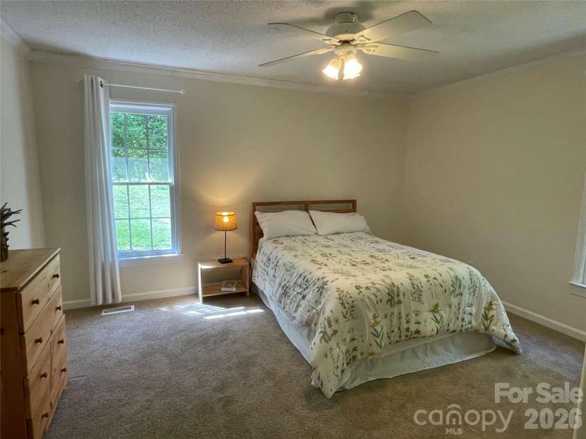 2031 Redskin Trail, Iron Station, NC 28080.  MLS# CAR4376461, YatesRealty ID 18686. 