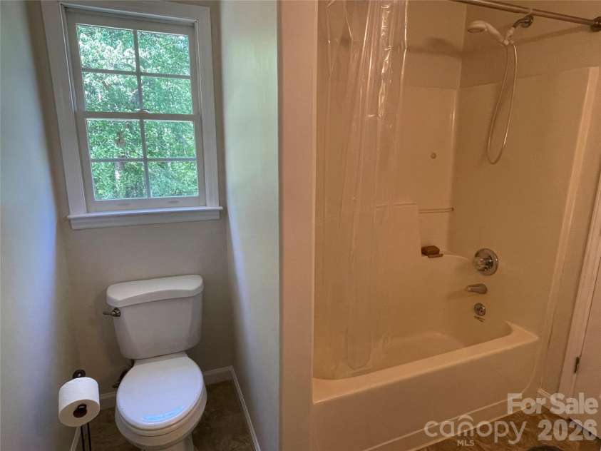 2031 Redskin Trail, Iron Station, NC 28080.  MLS# CAR4376461, YatesRealty ID 18686. 