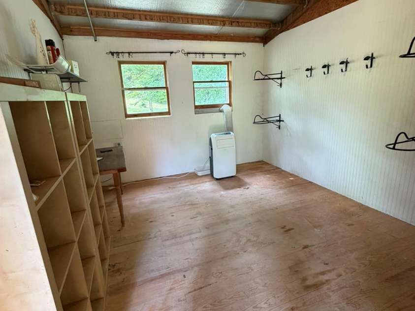 2031 Redskin Trail, Iron Station, NC 28080.  MLS# CAR4376461, YatesRealty ID 18686. 