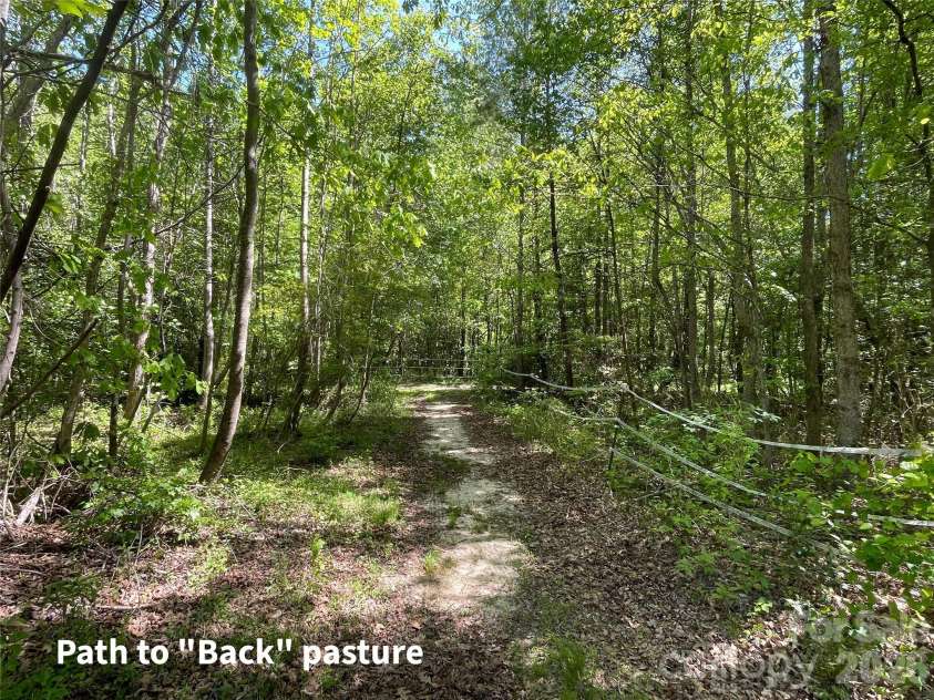 2031 Redskin Trail, Iron Station, NC 28080.  MLS# CAR4376461, YatesRealty ID 18686. 