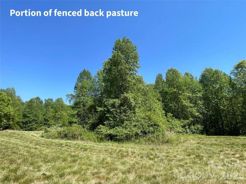 2031 Redskin Trail, Iron Station, NC 28080.  MLS# CAR4376461, YatesRealty ID 18686. 