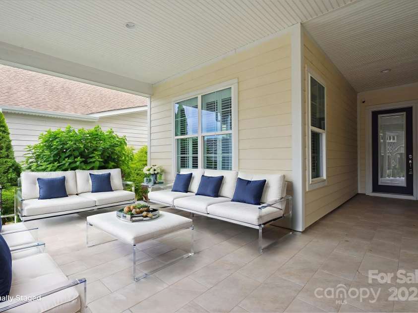 467 Granite Lake Court, Denver, NC 28037.  MLS# CAR4259696, YatesRealty ID 18686. 