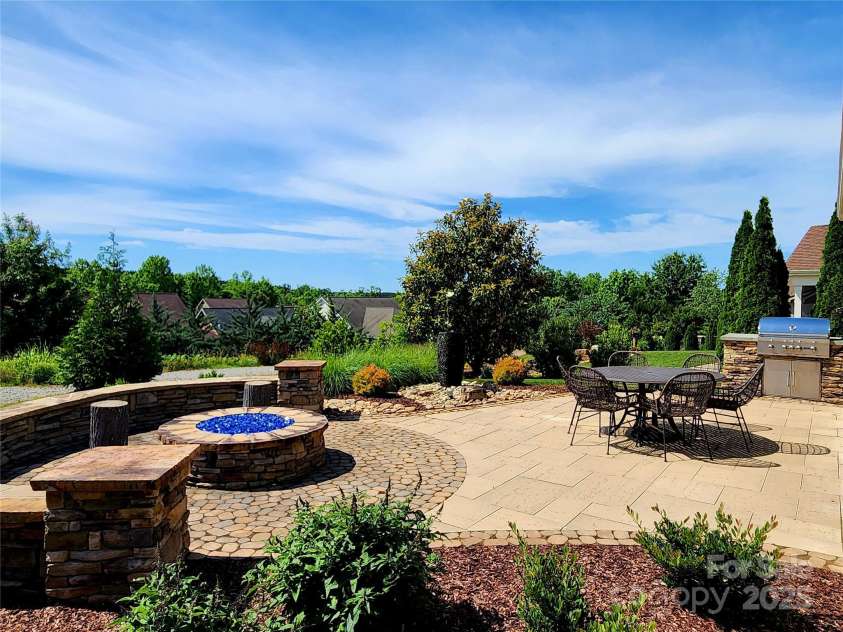 305 Hemlock Bluff Court, Denver, NC 28037.  MLS# CAR4224529, YatesRealty ID 18687. 