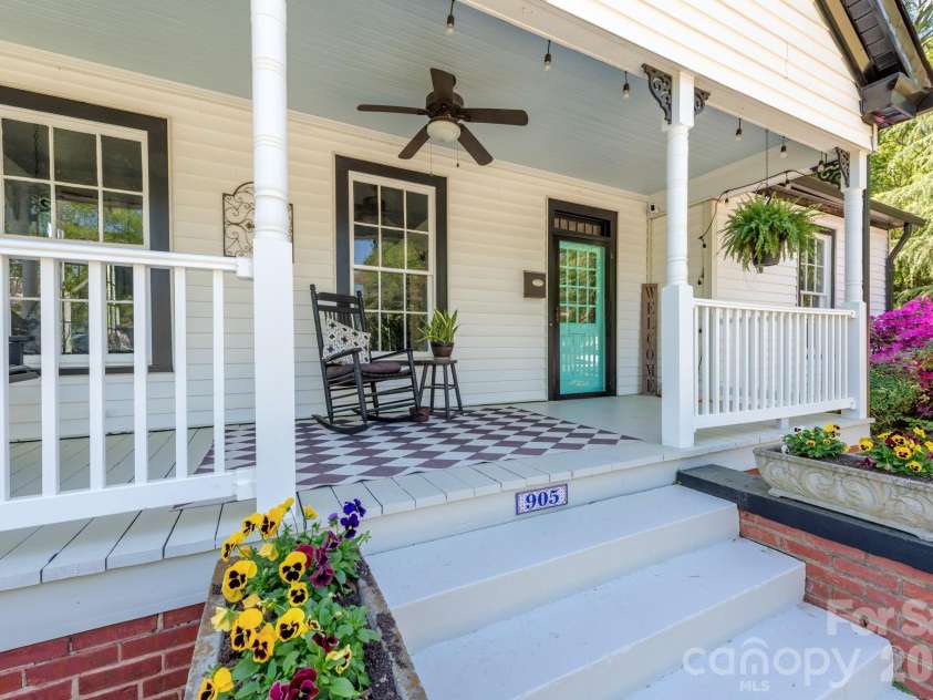 905 Franklin Street, Monroe, NC 28112.  MLS# CAR4370984, YatesRealty ID 18688. 
