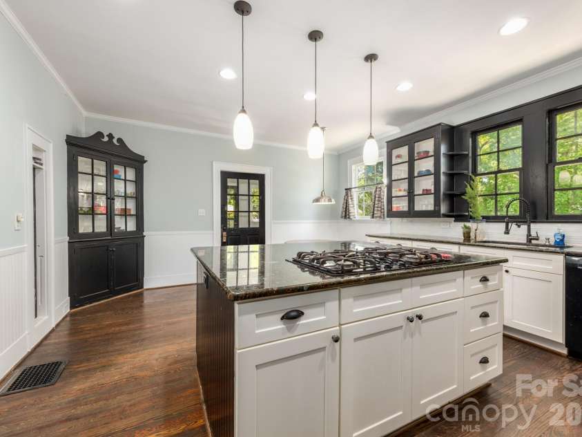 905 Franklin Street, Monroe, NC 28112.  MLS# CAR4370984, YatesRealty ID 18688. 