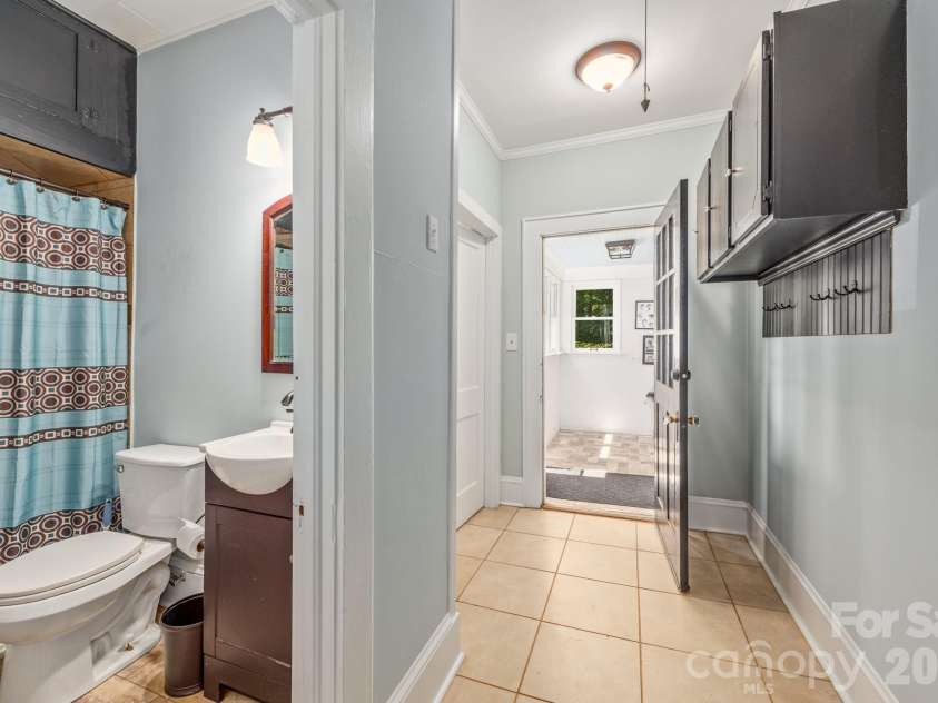 905 Franklin Street, Monroe, NC 28112.  MLS# CAR4370984, YatesRealty ID 18688. 
