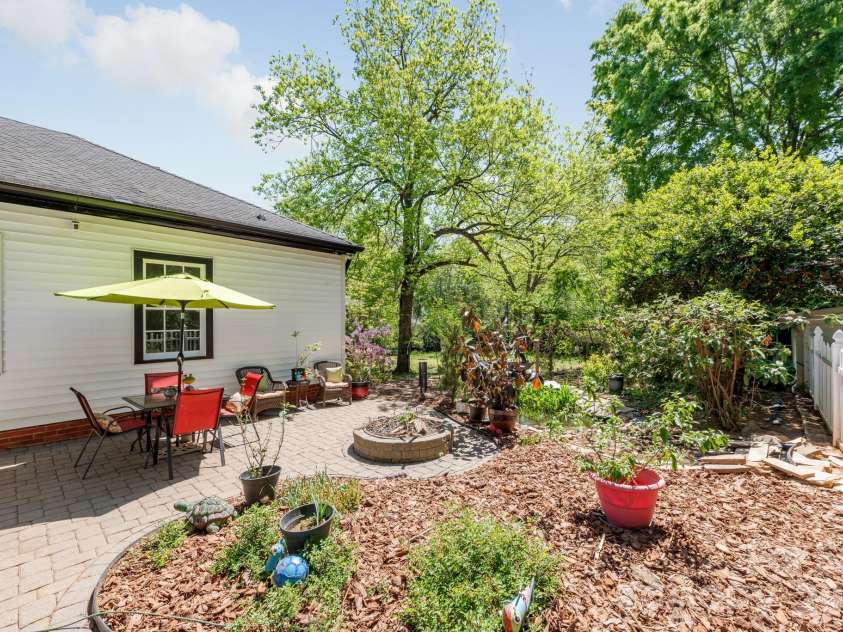 905 Franklin Street, Monroe, NC 28112.  MLS# CAR4370984, YatesRealty ID 18688. 