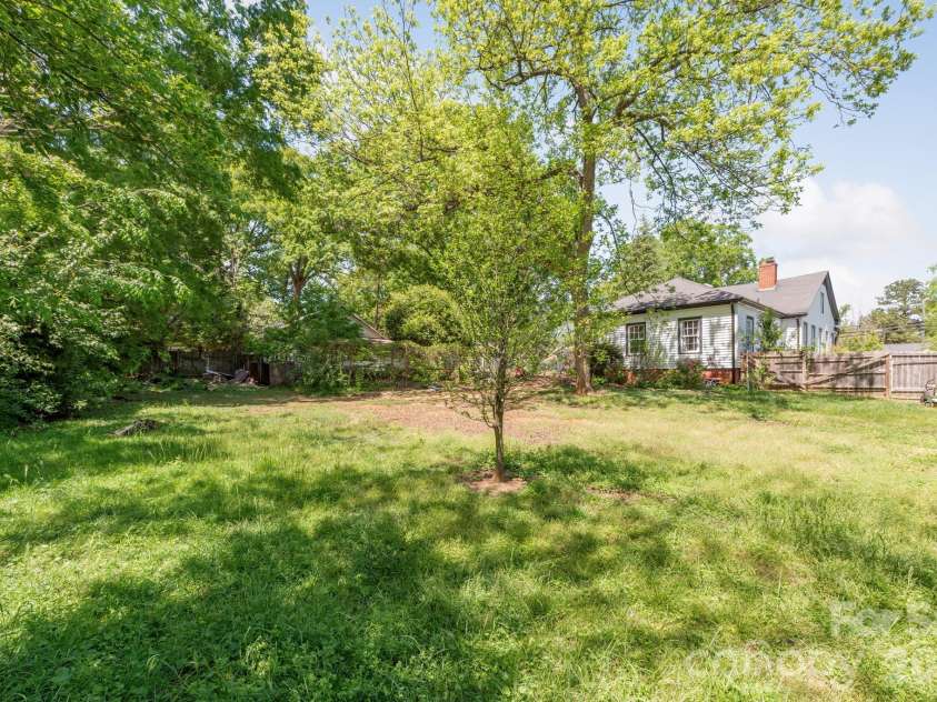 905 Franklin Street, Monroe, NC 28112.  MLS# CAR4370984, YatesRealty ID 18688. 