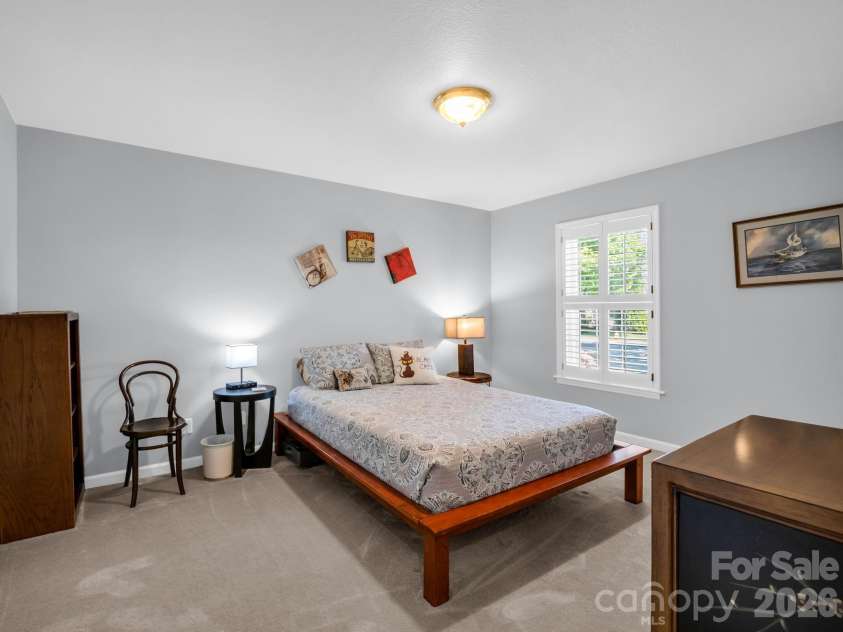 179 Kingfisher Lane, Mills River, NC 28759.  MLS# CAR4371659, YatesRealty ID 18691. 2nd Bedroom