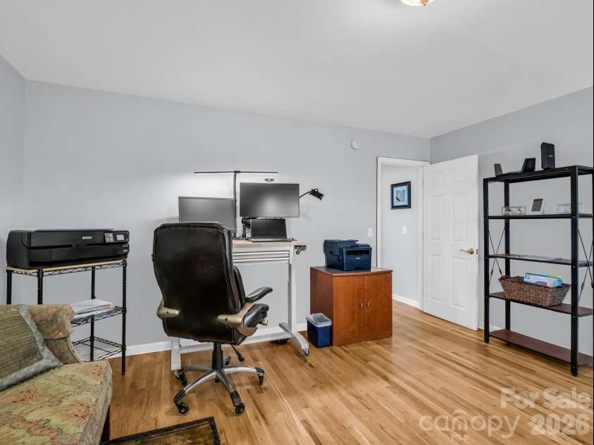 179 Kingfisher Lane, Mills River, NC 28759.  MLS# CAR4371659, YatesRealty ID 18691. 3rd Bedroom