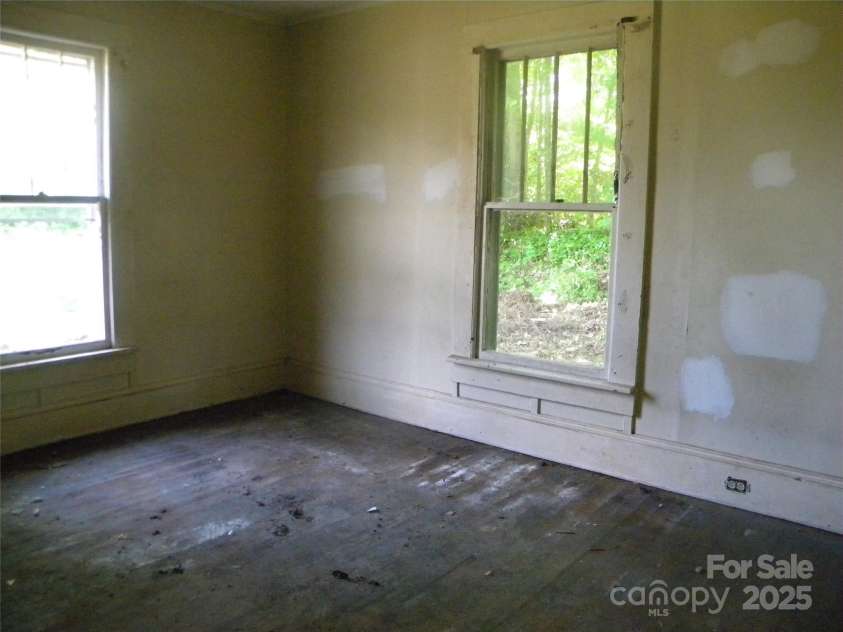 421 Cemetery Street, Salisbury, NC 28144.  MLS# CAR4260514, YatesRealty ID 18691. 