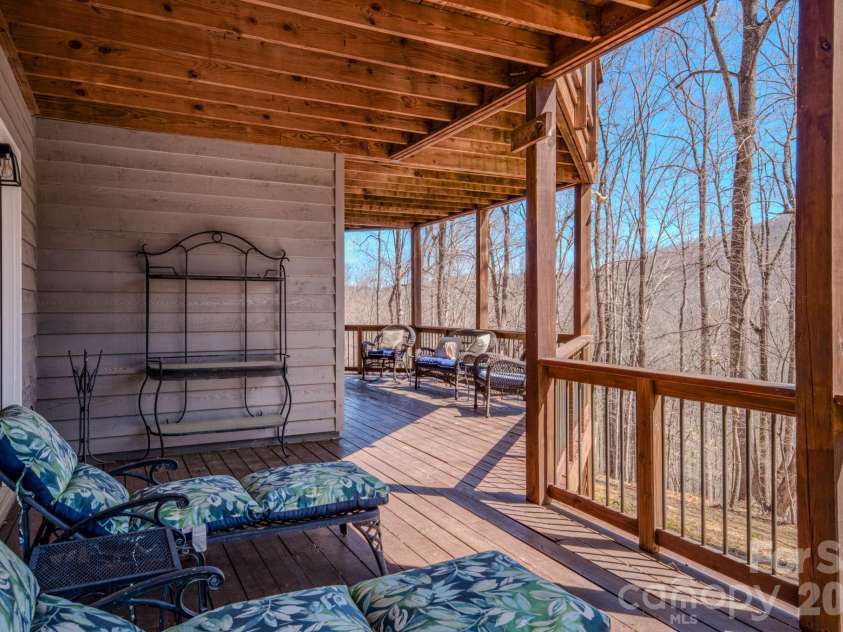 38 Sutton Knob Road, Candler, NC 28715.  MLS# CAR4361951, YatesRealty ID 18692. 