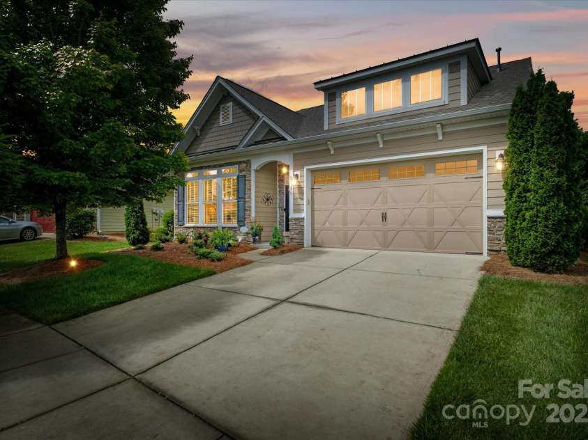 8818 Artesa mill Lane, Charlotte, NC 28214.  MLS# CAR4258220, YatesRealty ID 18692. Front