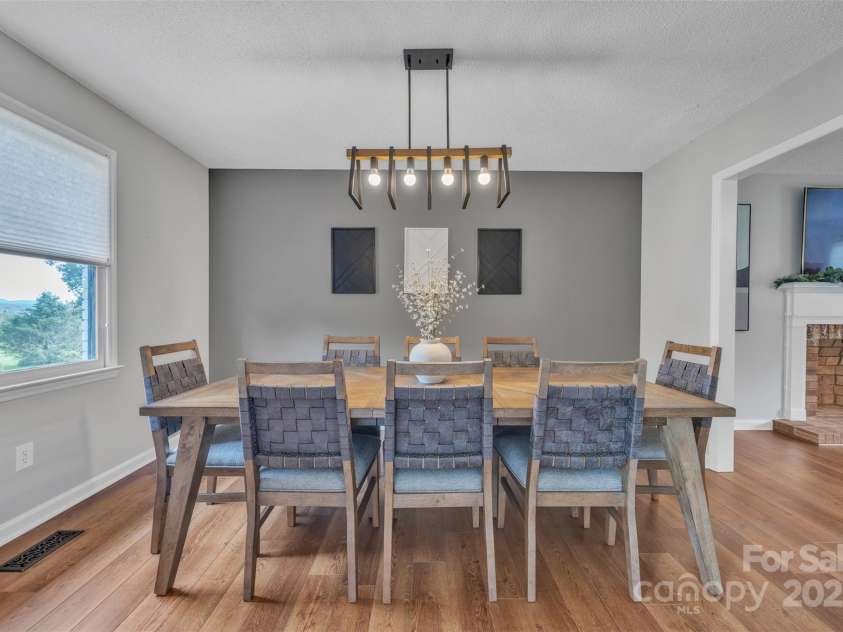 827 River Hills Court, Taylorsville, NC 28681.  MLS# CAR4258577, YatesRealty ID 18695. 