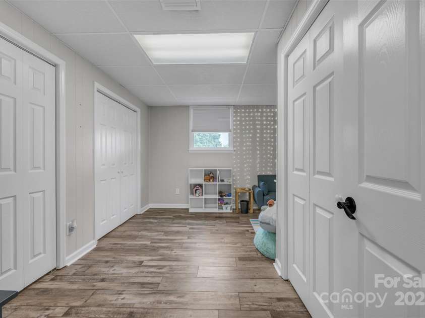 827 River Hills Court, Taylorsville, NC 28681.  MLS# CAR4258577, YatesRealty ID 18695. 