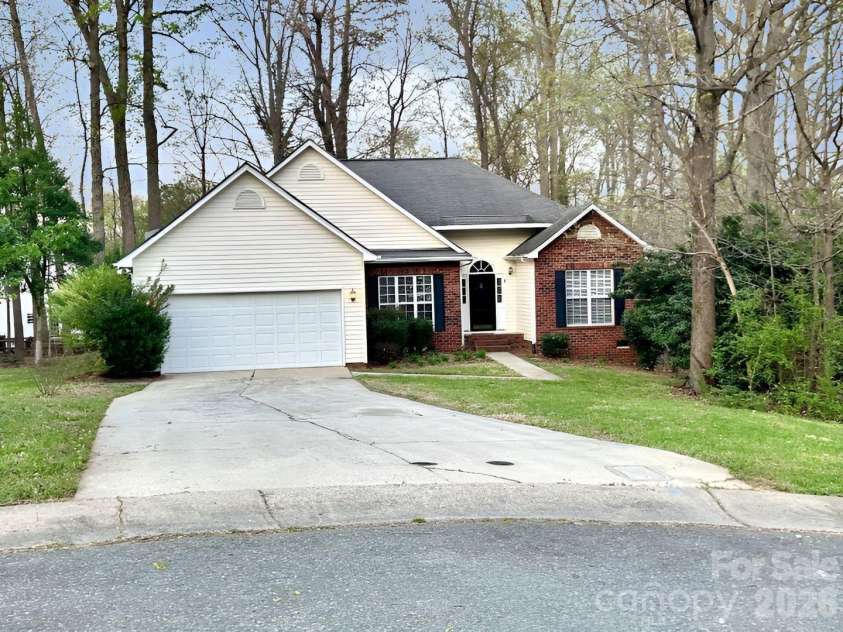 3508 Mayspring Place, Charlotte, NC 28269.  MLS# CAR4362433, YatesRealty ID 18698. 