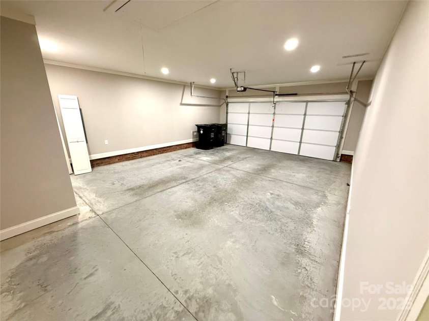 456 Brook Valley Court, Concord, NC 28025.  MLS# CAR4259045, YatesRealty ID 18698. 